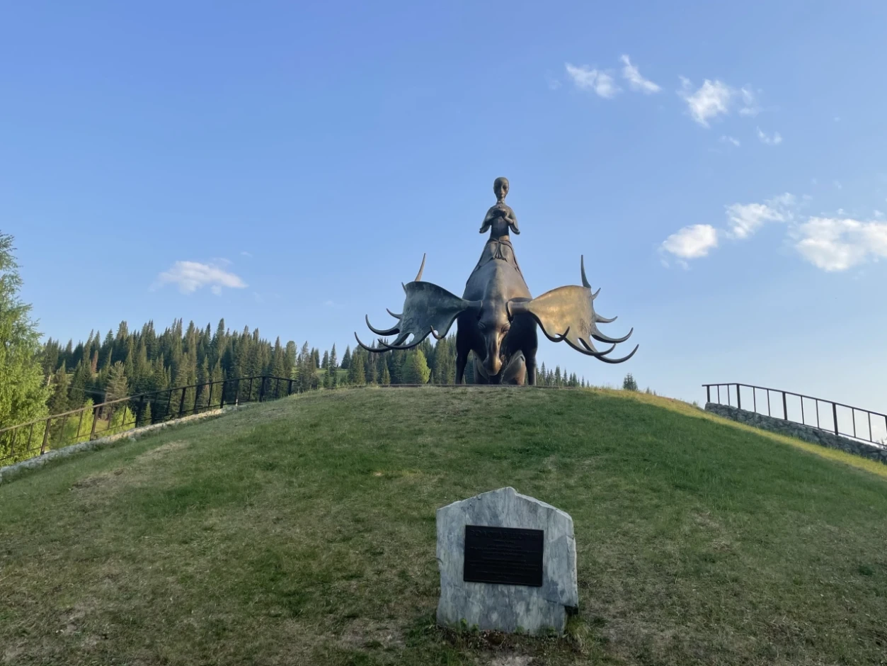 Монумент «Золотая Шория» и парк Боевой Славы